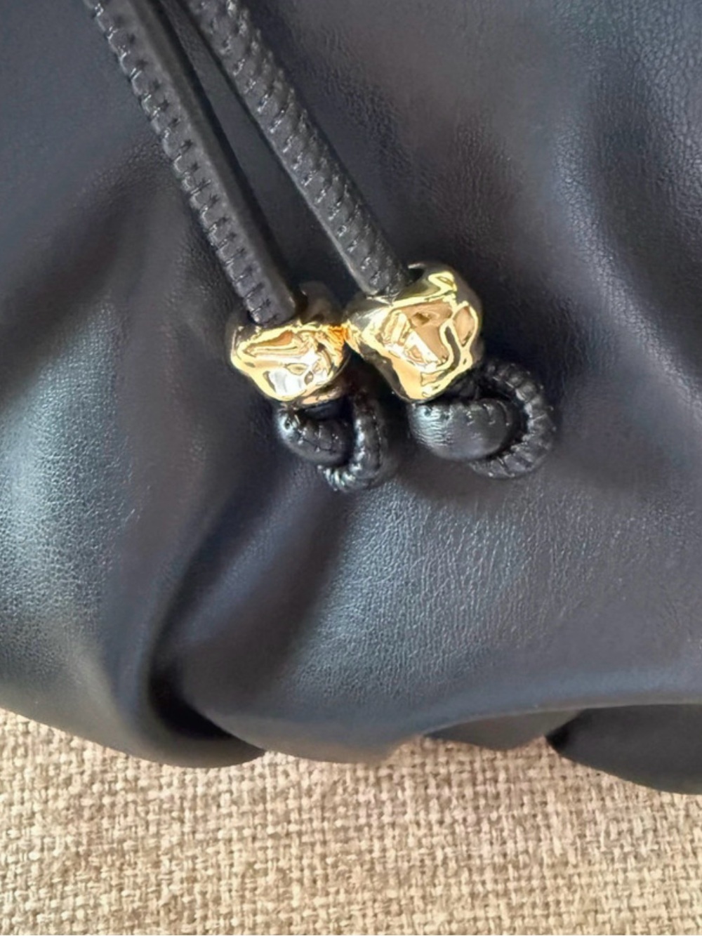BCBGeneration faux-leather ruched hobo handbag. - Picture 3 of 9